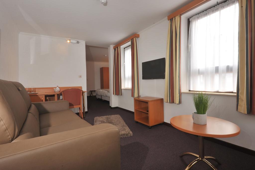 Hotel Du Perron 테욱스 객실 사진